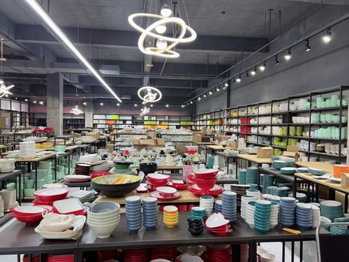 特大喜訊 熱烈祝賀山東華苑集團巨資打造 中國酒店用品城 8月1日正式開業(yè)