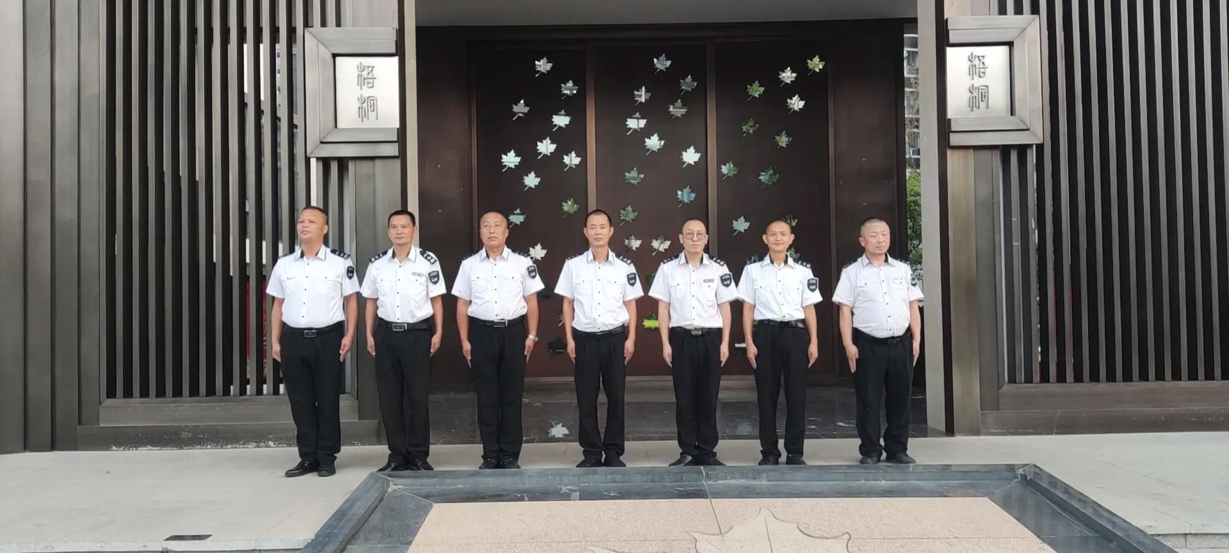 每一份努力都值得尊重 #不辜負每一份信任 #最美物業人 #